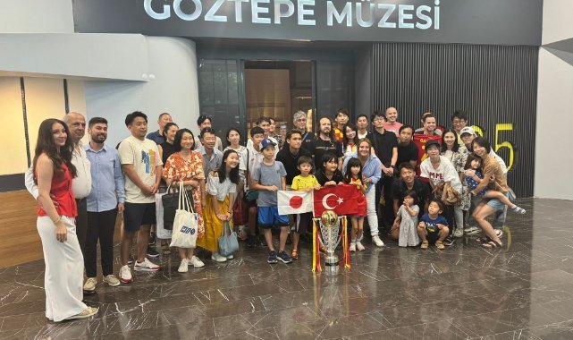 Japonların Göztepe sevdası: Gürsel Aksel’e akın ettiler