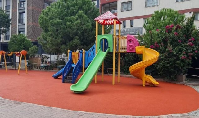 14 ilçede 84 park ve spor alanının zemini yenilendi