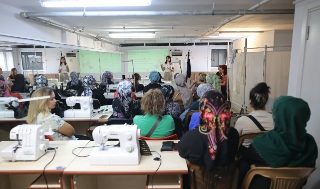 “Adettendir Üretiyoruz” atölyesi Konaklı kadınlarla buluştu
