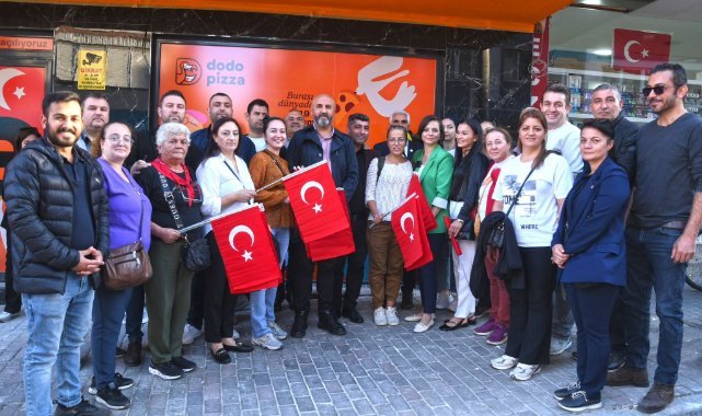 Başkan Kınay’dan Cumhuriyet Kortejine davet... Başkan Helil Kınay: Bayraklarımızı asalım, Cumhuriyetimizi Karabağlarda yakışır güzellikte kutlayalım