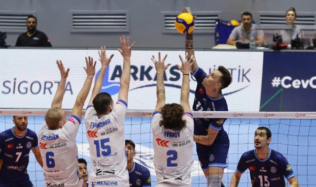 CEV Challenge Cup: Arkas Spor: 1 - Akaa Volley: 3
