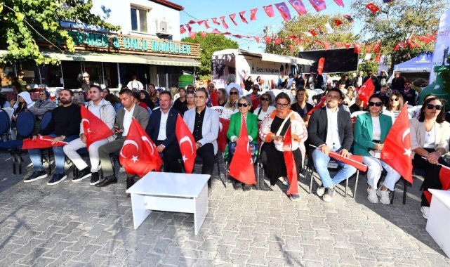 Cumhuriyet’in 101’inci yıl coşkusu Ulamış’ta: Daha huzurlu ve güvenli bir Türkiye için Cumhuriyet