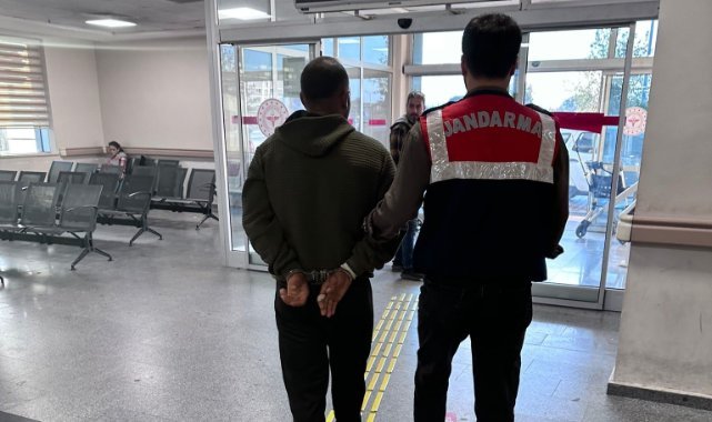 İzmir'de PKK/KCK/PYD/YPG terör örgütü üyesi 3 kişi yakalandı