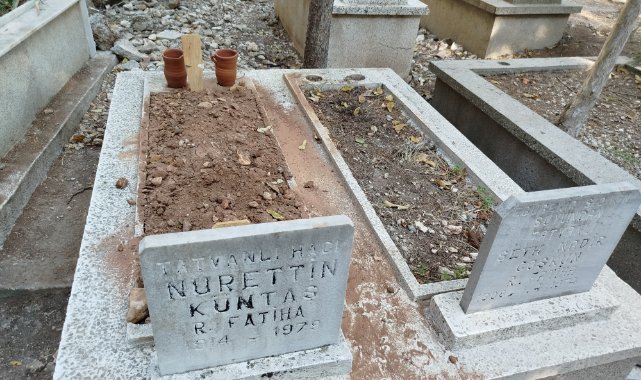 İzmir'de şoke eden olay: Mezardan kimliği belirsiz iki kişinin kemikleri daha çıktı