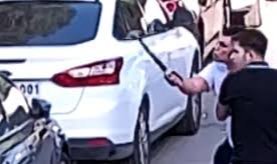 Marmaris’te şehrin göbeğindeki palalı kavga
