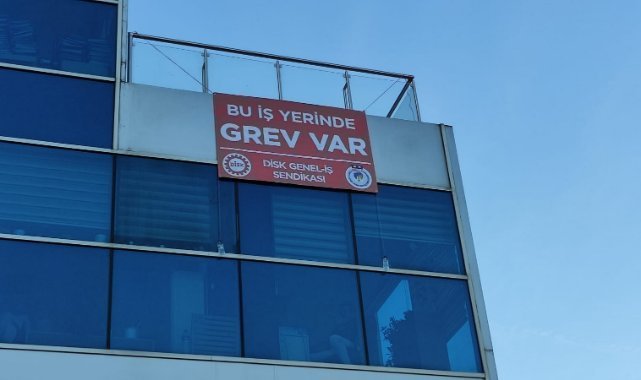 Bayraklı Belediyesi'nde grev: TİS'ten sonuç çıkmadı