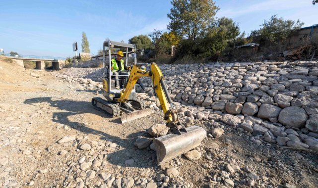 Yarımada dereleri ıslah ediliyor