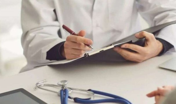 Aile hekimleri artık hastanelerden tetkik isteyebilecek