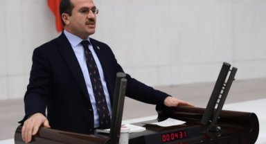 AK Partili Kırkpınar’dan ‘Yapay Zekalı’ gönderme