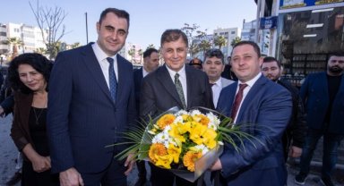 Başkan Tugay’a hizmet teşekkürü