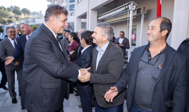 Başkan Tugay Aliağa’da muhtarlarla bir araya geldi