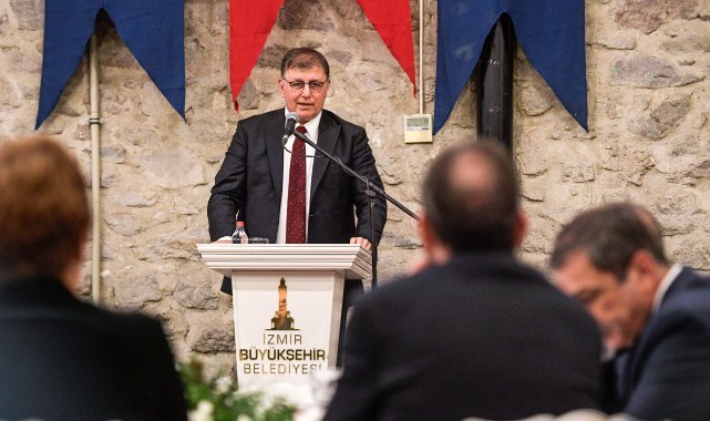 Başkan Tugay’dan yeni yıl mesajı: İyiliği çoğalttığımız bir yıl olsun