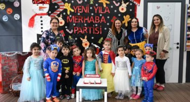Bornova’da miniklere yeni yıl coşkusu