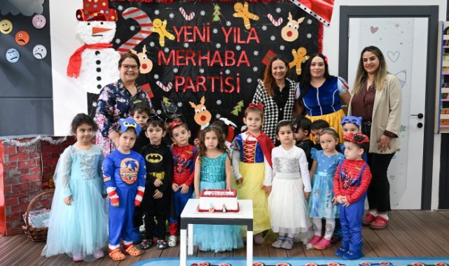 Bornova’da miniklere yeni yıl coşkusu
