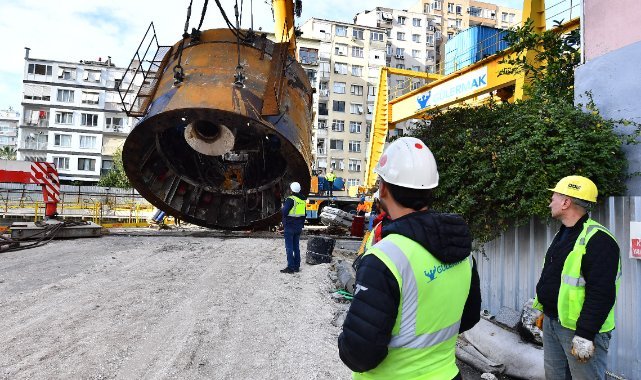 Buca Metrosu'nda "dev mesai"