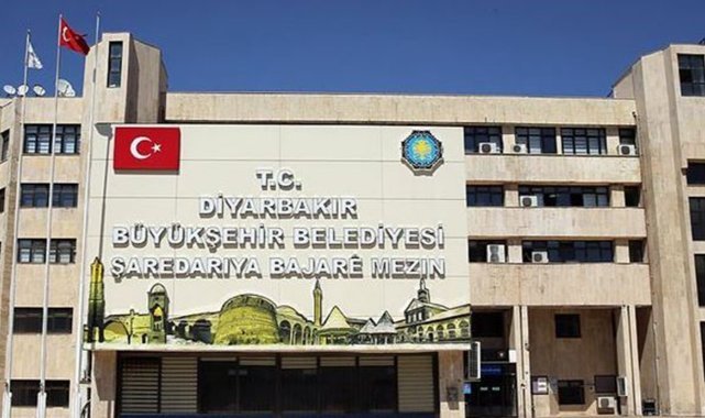 Diyarbakır Büyükşehir Belediyesinde personel kıyımı