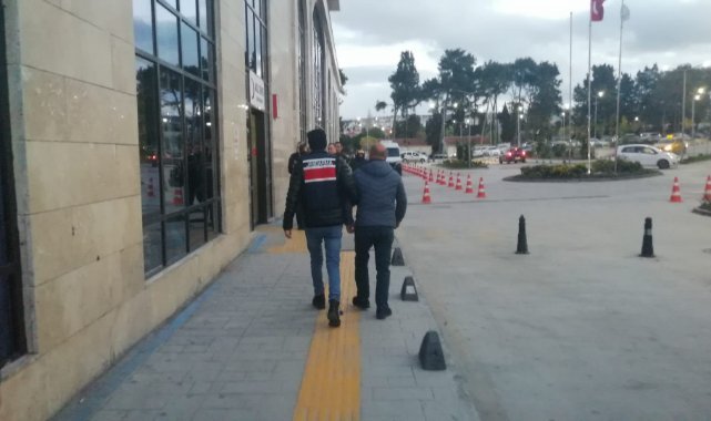 İzmir’de terör operasyonu: 5 gözaltı