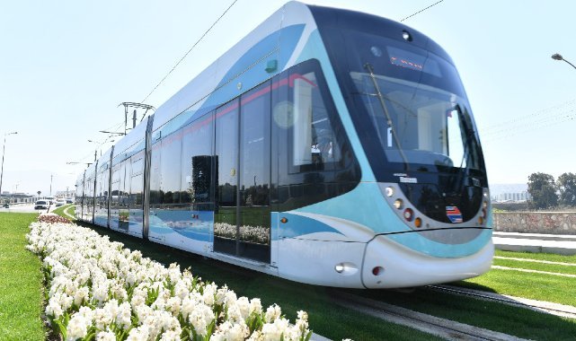 İzmir’in tramvay filosu büyüyor: 22 araçlık ihale sonuçlandı