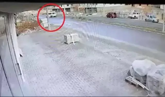Minibüsün çarptığı Hatice öğretmen öldü