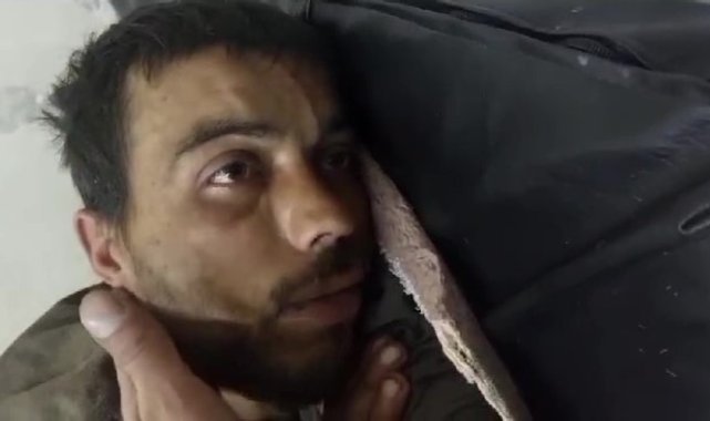 Öldü zannettiği oğlunu 11 yıl sonra Sednaya hapishanesinin açılmasıyla gören babanın umudu yeşerdi