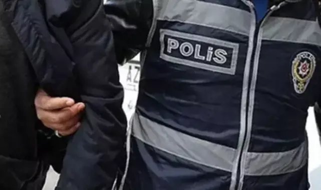 Sabiha Gökçen'de İran'dan gelen şüphelinin midesinde 300 gram uyuşturucu bulundu