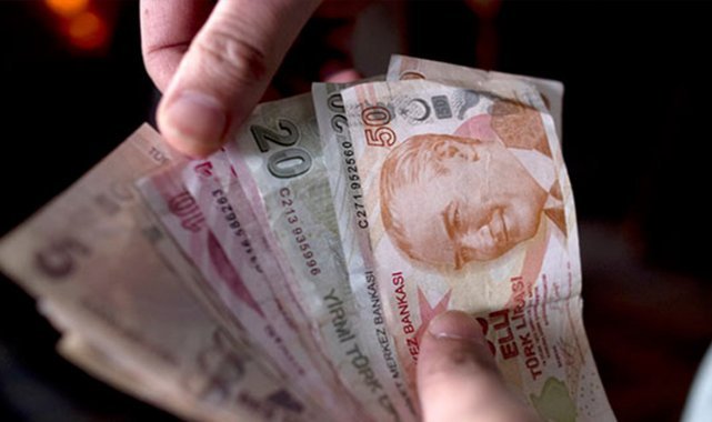 Yeni yılda geçerli olacak asgari ücretin bu hafta belirlenmesi bekleniyor