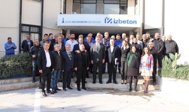 Başkan Cemil Tugay İZBETON işçileriyle buluştu
