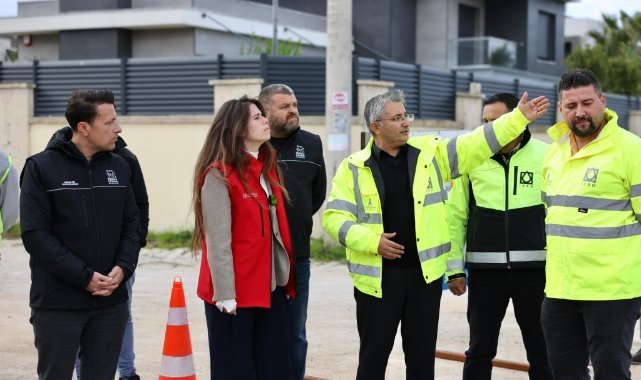 Başkan Denizli, Çakabey Mahallesi’ndeki yağmur suyu hattı çalışmalarını inceledi