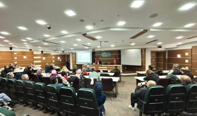 Bornova Belediyesi'nden zeytin üreticilerine destek