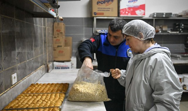 Bornova’da fırın denetimleri sürüyor
