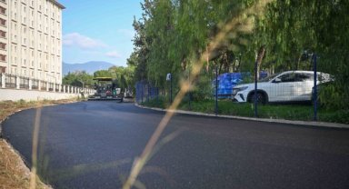 Ege Üniversitesi kampüs yolu yenilendi