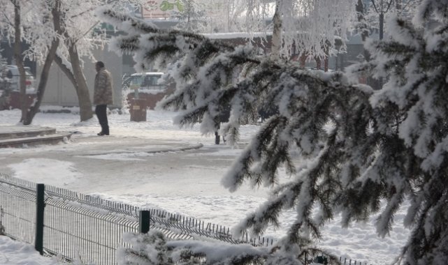 Göle Eksi 25'i Gördü