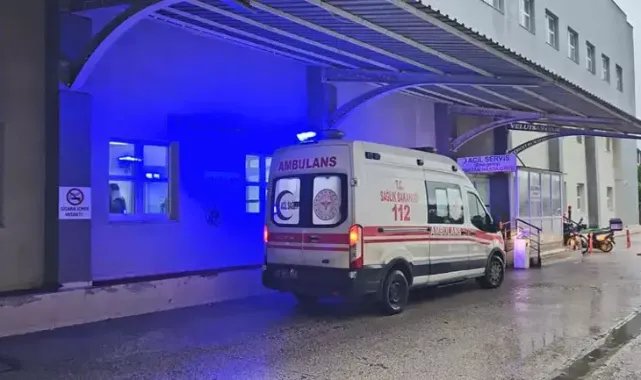Gönen'de işçi servis midibüsü kaza yaptı: 4'ü ağır, 25 yaralı