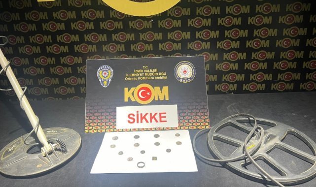 İzmir'de tarihi eser kaçakçısının evine baskın