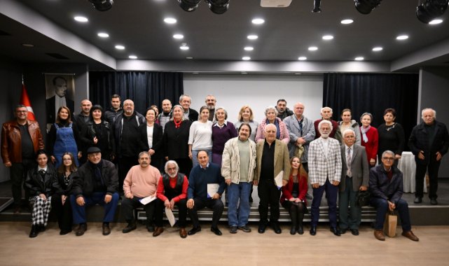 Kent Söyleşileri Büyük Usta ile başladı: Nazım Hikmet'in Şiirleri Bornova'da yankılandı
