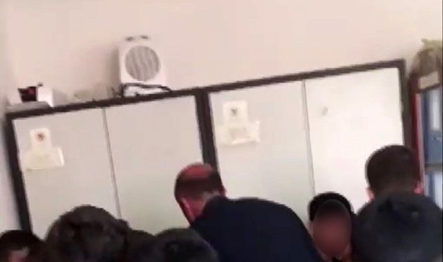 Okul müdürü öğrencilere şiddet uyguladığı gerekçesiyle açığa alındı