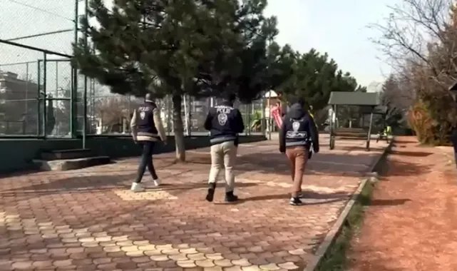 27 ilde 144 düzensiz göçmen yakalandı