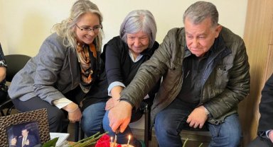 AK Partili Çankırı Huzurevinde Yarım Asırlık Evli Çiftleri Ziyaret Etti