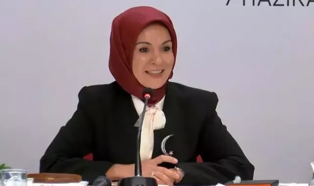 Bakan Göktaş, Belçika'da istismara uğradığı iddia edilen çocuğun annesi ile görüştü