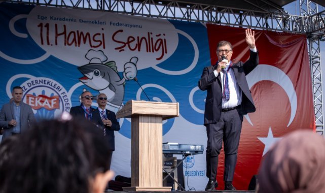 Başkan Tugay Hamsi Şenliği’ne katıldı