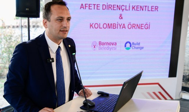 Bornova Belediyesi’nden muhtarlara Özel Afet Çalıştayı