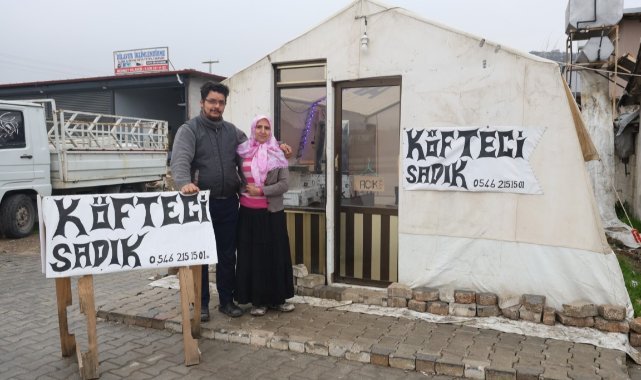 Depremde kendilerine ev olan çadır şimdi ekmek tekneleri oldu