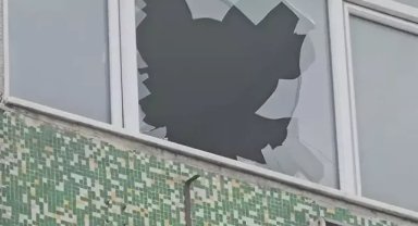 Fatih’te uyuşturucu etkisindeyken dövdükleri arkadaşlarını camdan attılar