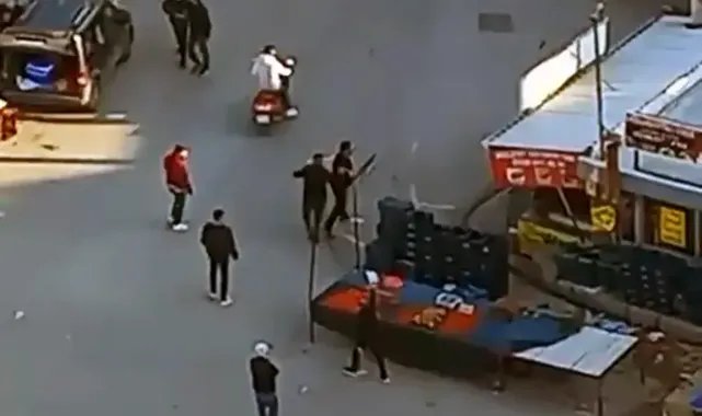 Husumetlisi ile eşi ve kızını tüfekle vurdu