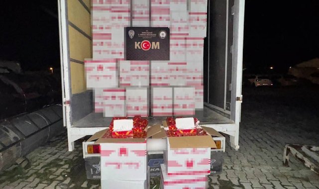 İzmir'de 3 milyon lira değerinde kaçak makaron yakalandı