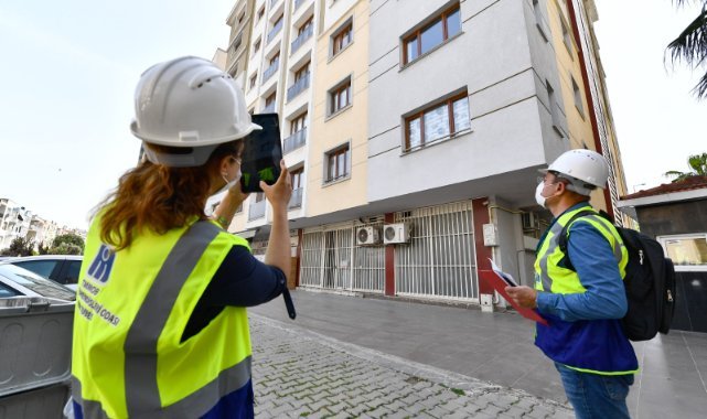 İzmir’de Bornova ve Bayraklı’da binaların üç boyutlu analizleri yapıldı