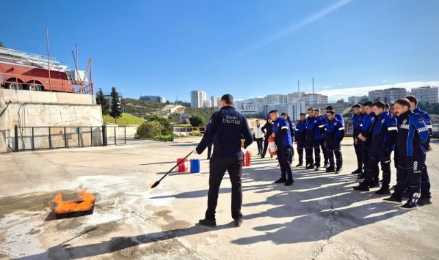 İzmir İtfaiyesi’nden zabıta personeline yangın güvenliği eğitimi