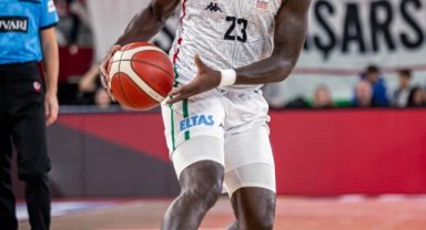 Karşıyaka’dan ayrılan Jefferson, Niners Chemnitz'e transfer oldu
