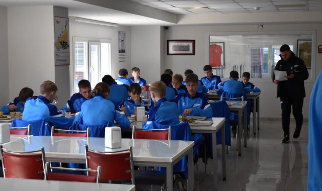 Rus devi Zenit’ten Altınordu’ya ziyaret
