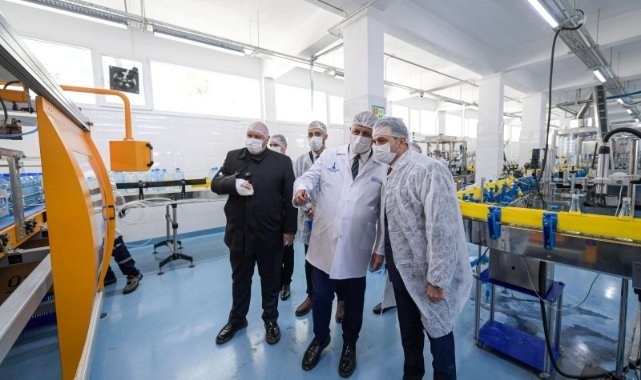Başkan Tugay’dan Şaşal Su Fabrikası’na ziyaret: Şaşal Su artık daha fazla İzmirliye ulaşacak